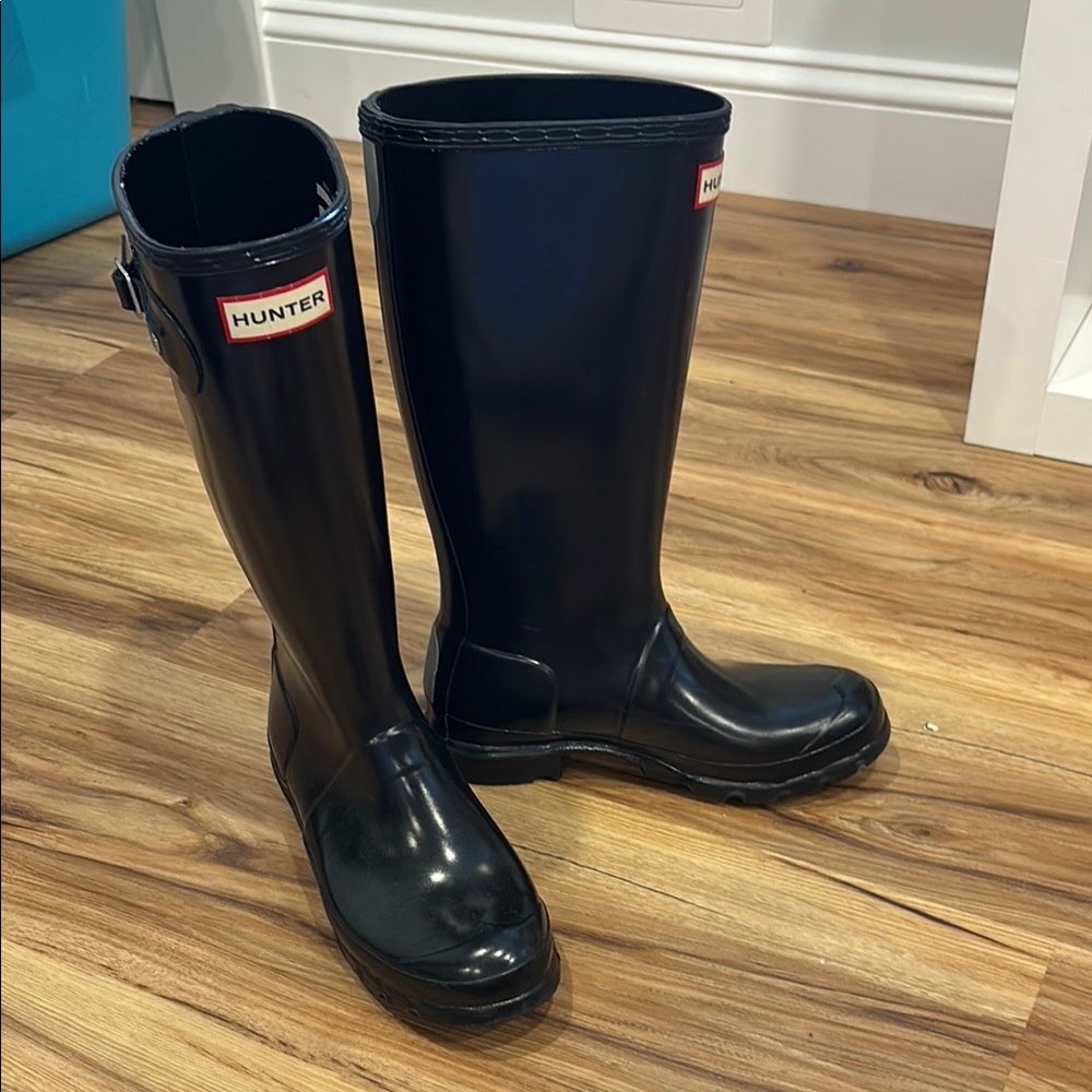 Hunter Boots Black Tall Gloss size 5